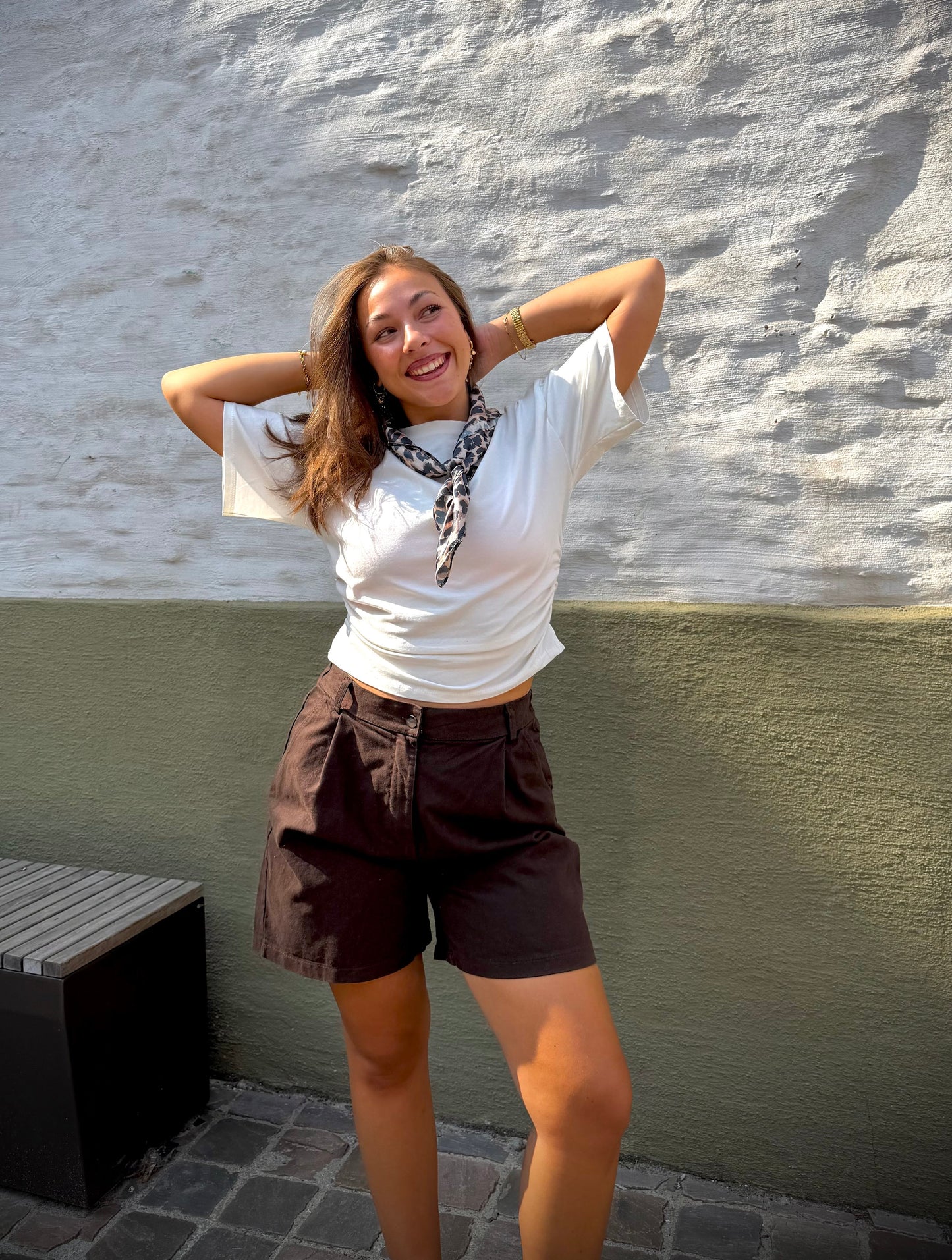 Nova Short Brown