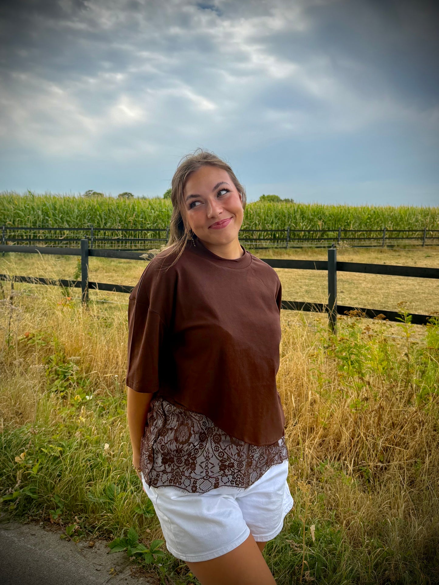 Léa Tee - brown